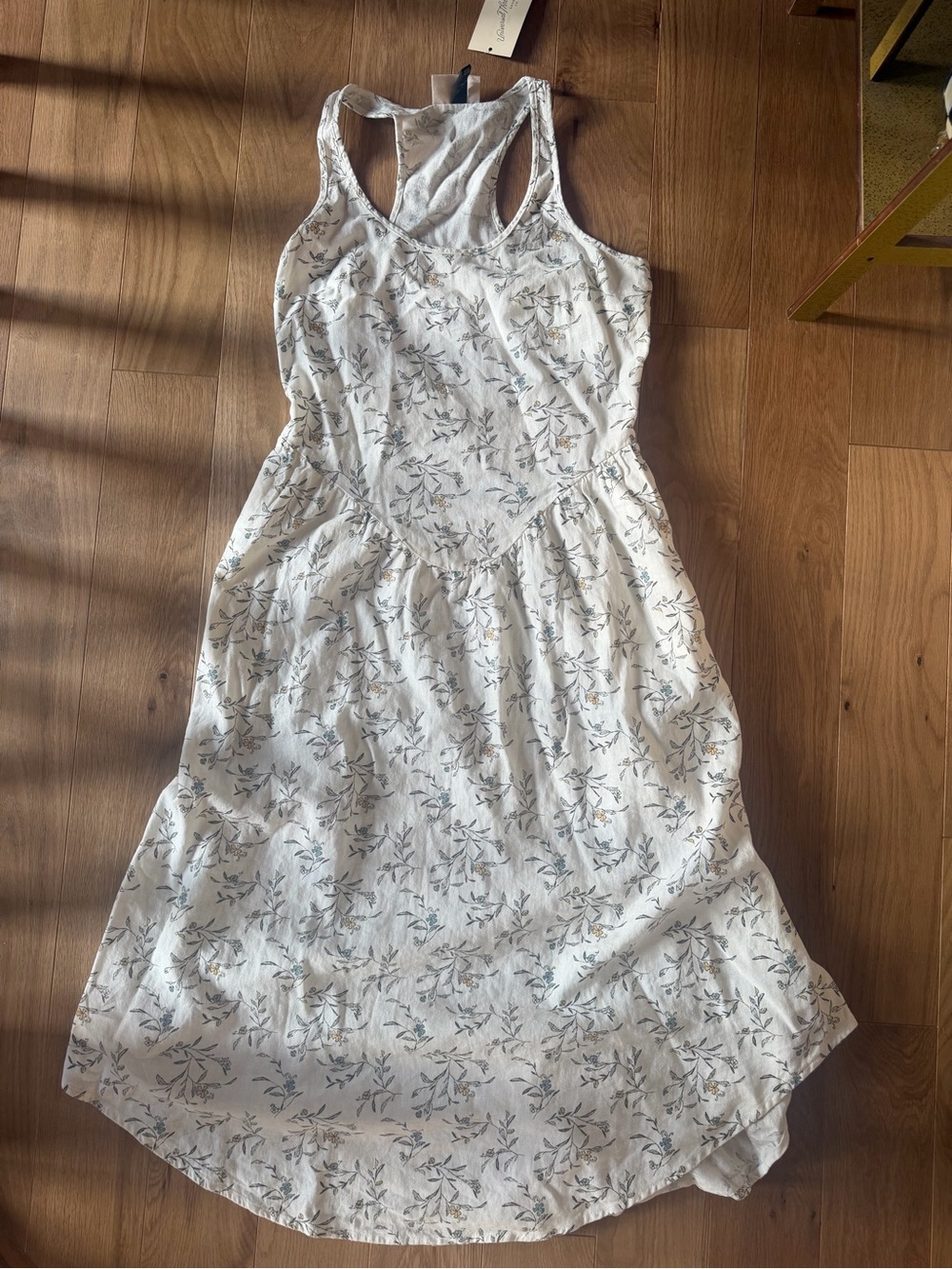 Universal Thread White Floral Racerback Midi Dress